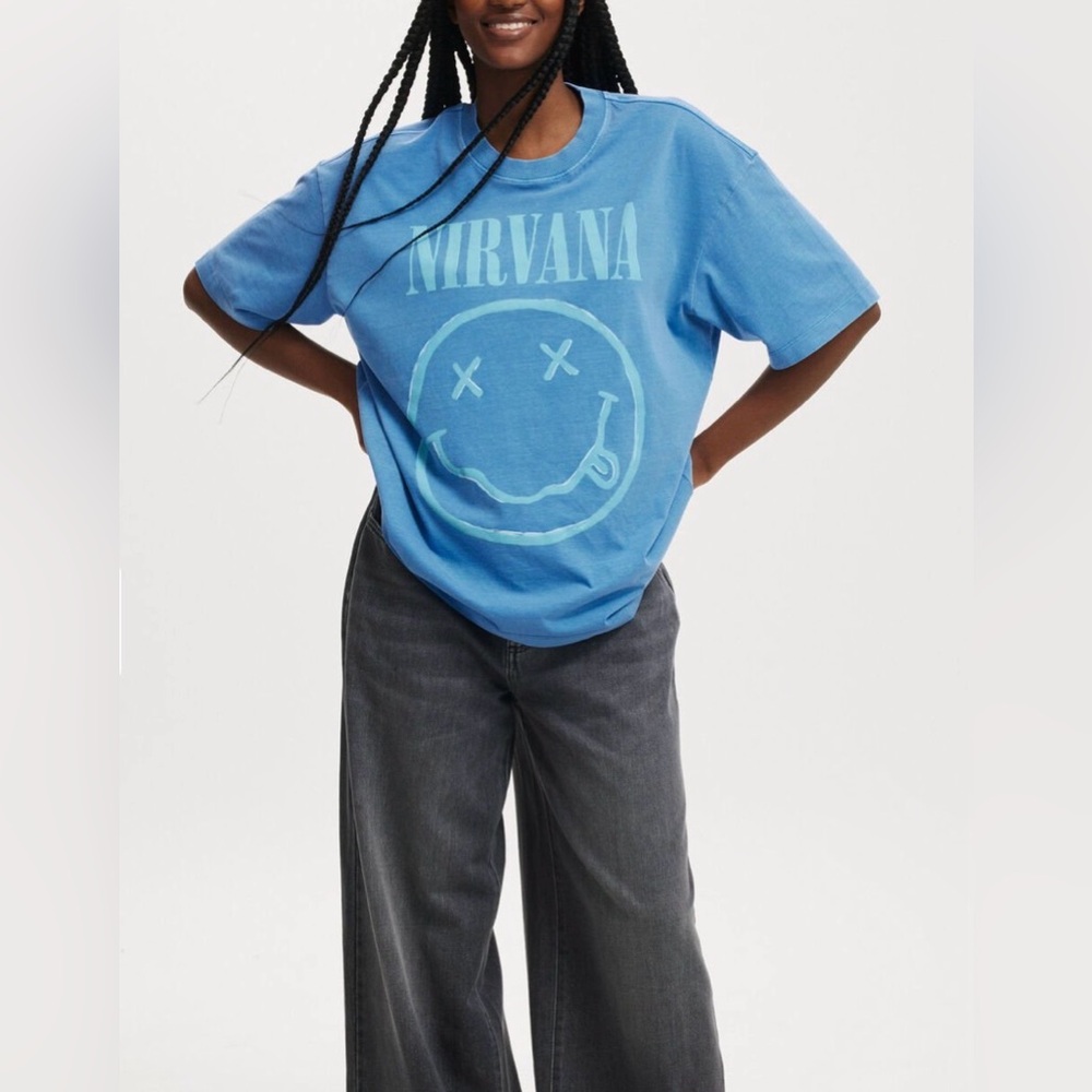 Nirvana Boxy Oversized Graphic Tee Cotton On Blue Crewneck Baggy Flowy Band Tee